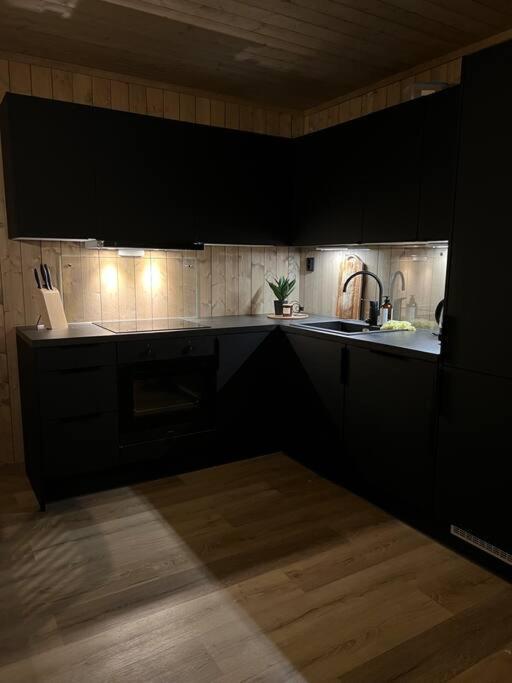 Skaidi Lodge - Modern Cabin Luxury - 6 Beds Hammerfest Eksteriør bilde